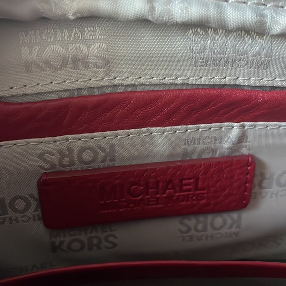 MICHAEL KORS | Crossbody Bag - Picture 6 of 9